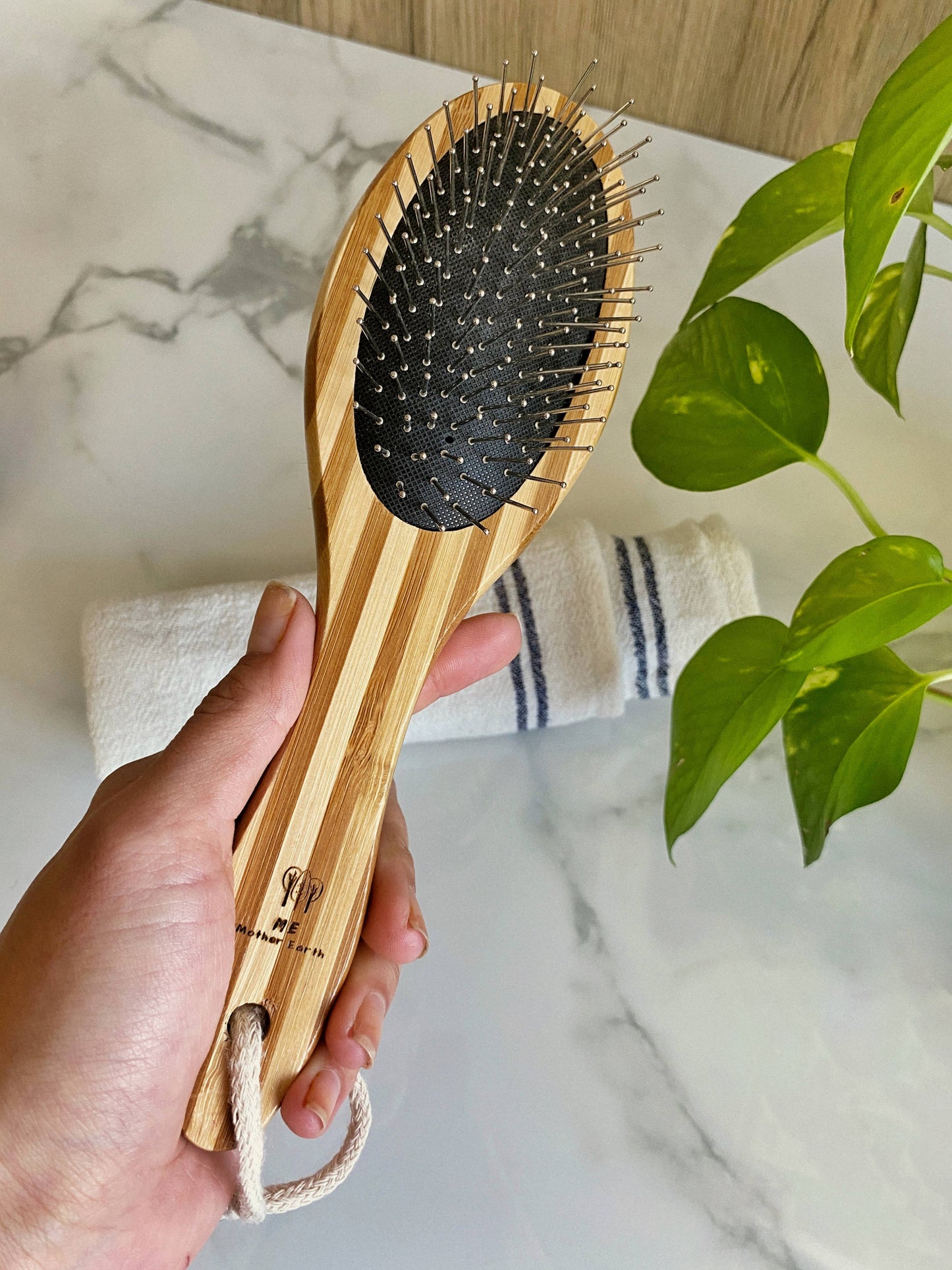 Eco Friendly Bamboo Pet Brush: Small