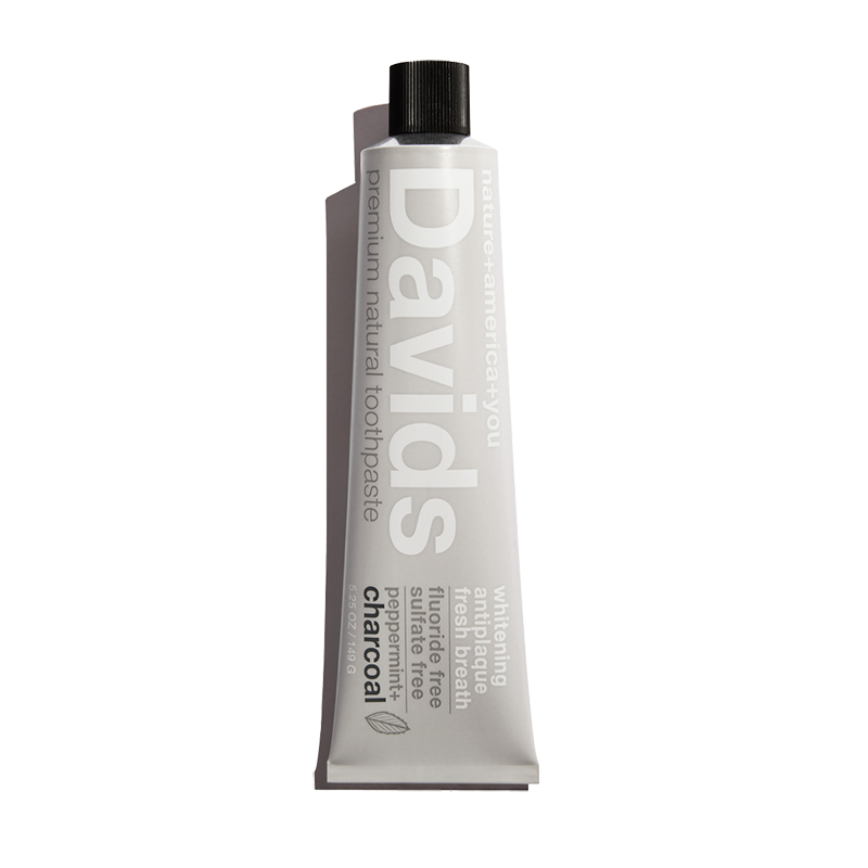 Davids Premium Toothpaste | Charcoal + Peppermint