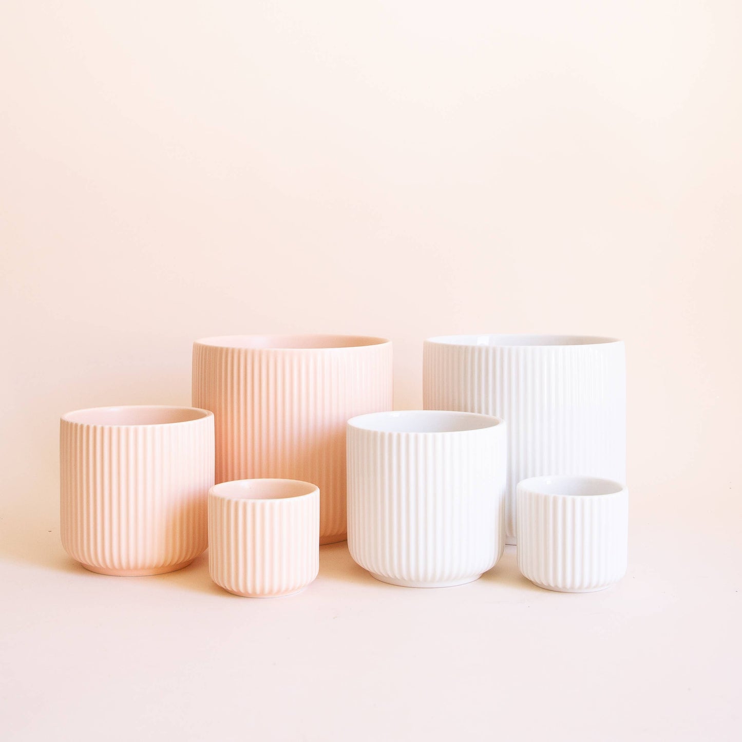 Lucy Pot | White | 6.75 inch