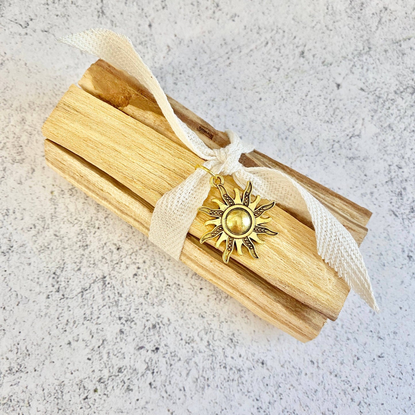 Bundle of 5 Palo Santo Smudge Sticks